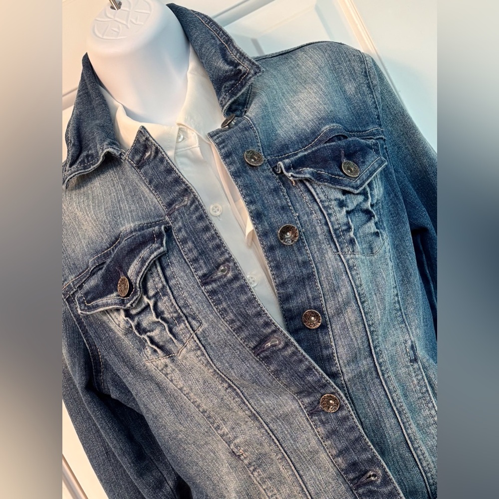 Paris Blues Faded Blue Women's Denim Jacket